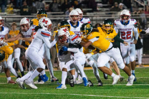 Huntington overruns Morgantown, 59-13, in opening round of playoffs